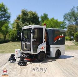 118 China Fulongma Multifunctional Cleaning Vehicle Diecast Model