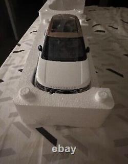 118 Land Rover Range Rover Vogue Diecast Vehicle Model Car Toy Collection Gift