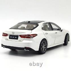 118 Paudi Toyota Camry 2021 White Diecast Model Car Vehicle Collection Gift