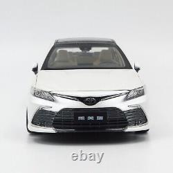 118 Paudi Toyota Camry 2021 White Diecast Model Car Vehicle Collection Gift