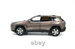 118 Scale Jeep Cherokee Brown Alloy Diecast Model Car Toy Vehicle Collection