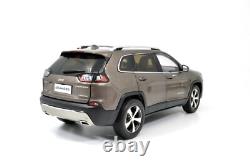 118 Scale Jeep Cherokee Brown Alloy Diecast Model Car Toy Vehicle Collection