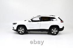 118 Scale Jeep Cherokee White Alloy Diecast Model Car Toy Vehicle Collection