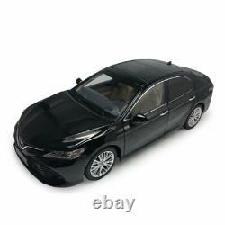 118 Scale Toyota 8th Generation Camry Model Car Diecast Vehicle Gift for Boys