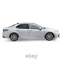 118 Toyota 8th Generation Camry Model Car Diecast Vehicle White Collection