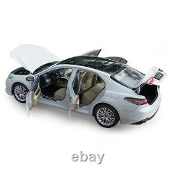 118 Toyota 8th Generation Camry Model Car Diecast Vehicle White Collection