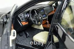118 Toyota Crown 2015 Black Diecast Miniature Model Car Toy Vehicle Open Doors