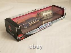 164 Hot Wheels Airstream Dream Vehicle Set Sealed 29216 Cadillac