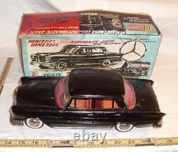1960 Mercedes Benz 220s Four Door Car Tin Friction Toy Car Sss Of Japan Boxed