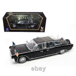 1961 Lincoln X-100 Limousine Quick Fix with Flags 1/24 Diecast Model Car by R