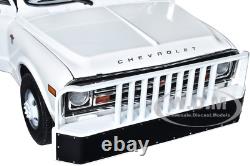 1968 Chevrolet C-30 Dually Tow Truck White 1/18 Diecast Model Greenlight 13623