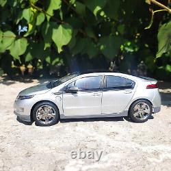 1/18 Chevrolet Volt Electric Vehicle Diecast Model, Old Model Paint isn't Perfect