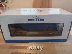 1/18 Model Car Group Lamborghini Urus S Model Blue /WHITE interiores Rare