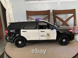 1/18 Scale LAPD Explorer SUV Utility models Ut Police CHP Maisto FBI LASD Gmp