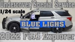 1/24 Silver Undercover 2022 Explorer Lights and Siren SEE DESCRIPTION