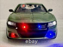 1/24 scale POLICE Unmarked Dodge Charger SRT Undercover FBI WORKING LIGHTS