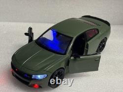 1/24 scale POLICE Unmarked Dodge Charger SRT Undercover FBI WORKING LIGHTS