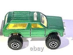 2004 Hot Wheels The Lost Cars of China Chevy Blazer Custom Made Metallic Green