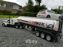 2.4GZ Lorry Truck Oil Tanker Transport Vehicle 46cmL Radio Remote Control Car