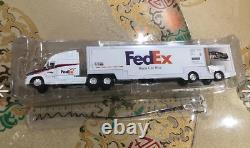 35cm FedEx truck model Motor transport vehicle model