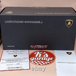 AUTOart 1/18 Lamborghini Aventador J Metallic Red Signature 74673