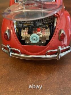 BANDAI JAPAN 1960s VW VOLKSWAGEN SEDAN CAR BUMP-N-GO TIN BATTERY TOY SEE VIDEO