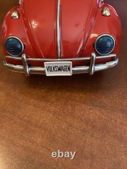 BANDAI JAPAN 1960s VW VOLKSWAGEN SEDAN CAR BUMP-N-GO TIN BATTERY TOY SEE VIDEO