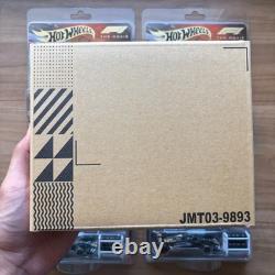 BUNDLE Hot Wheels x F1 The Movie Vehicle & 1993 Ford Mustang Cobra R