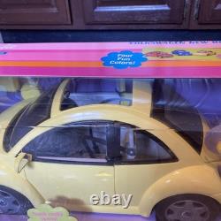 Barbie Volkswagen New Beetle Vehicle Yellow 2000 Mattel 27589 New I Box