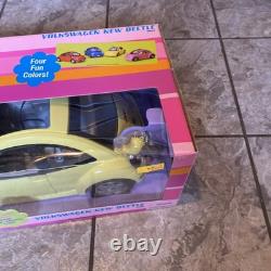 Barbie Volkswagen New Beetle Vehicle Yellow 2000 Mattel 27589 New I Box