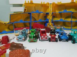 Bob the Builder 2006 SCOOP Take Along and Play Case Diecast Vehicle Cars X12