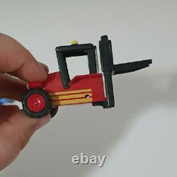 Bob the Builder 2006 SCOOP Take Along and Play Case Diecast Vehicle Cars X12