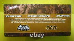 Box Set 2011 Hot Wheels BATMAN 150 1966 BATMOBILE Comic Book SUPER FRIENDS