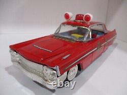 CADILLAC Fire Chiefs Car Battery Operated -Flashing Red Light-MIB-WORKS