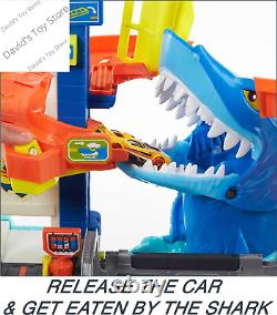 City Toy Car Track Set, Attacking Shark Escape Playset with 164 Scale Vehicle
