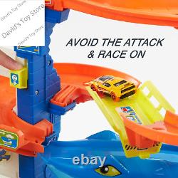 City Toy Car Track Set, Attacking Shark Escape Playset with 164 Scale Vehicle