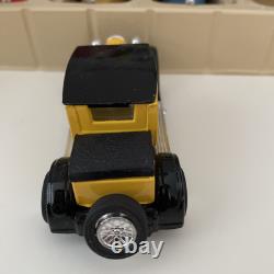 Classic Car Collection 4 Die Cast Vehicle Set CS-YK 51011 (box#A Withowners Notes)