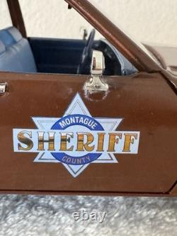 Custom GreenLight 118 1989 Chevy Caprice Buford T. Justice Tribute