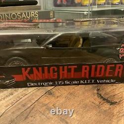 Diamond Select Knight Rider 1/15th Scales KITT Vehicle Boxed New Retro Vintage