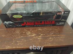 Diamond Select Knight Rider K. I. T. T. Electronic with Figure 115 Diecast Black