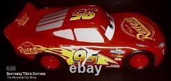 Disney Cars Lightning McQueen Large Toy Vehicle (2016) -READ