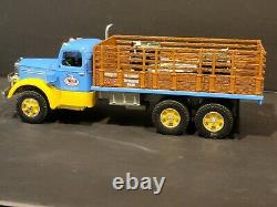 First gear 1/34 Mack Truck L Model stake truck withengine load, Rare #19-3155