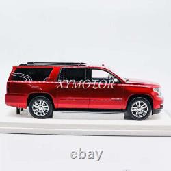 GOC 1/18 Chevy Suburban SUV 2015 off-road vehicle Diecast Model Car Gifts Red