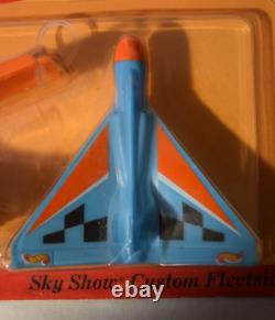 Hot Wheels 2012 Sky Show Custom Fleetside 2 Vehicle Set Car & Plane #Y0463