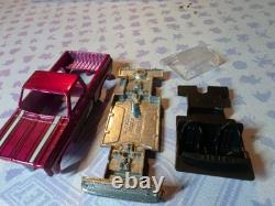 Hot Wheels 2021 Legends Tour 83 Chevy Silverado Pink Unspun HTF