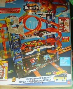 Hot Wheels City Ultimate Garage Playset NEW