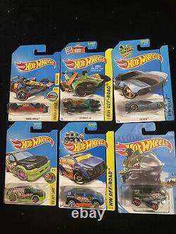 Hot Wheels Diecast Vehicles Lot Of 30 Treasure Hunt Cars ALL DIFFERENT! Lot 2