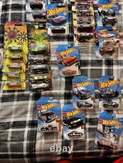 Hot Wheels! Massive Collection (Trucks, Utilities And Standard Vehicles)