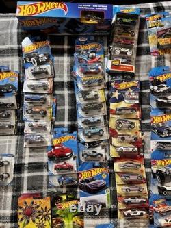 Hot Wheels! Massive Collection (Trucks, Utilities And Standard Vehicles)