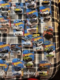 Hot Wheels! Massive Collection (Trucks, Utilities And Standard Vehicles)